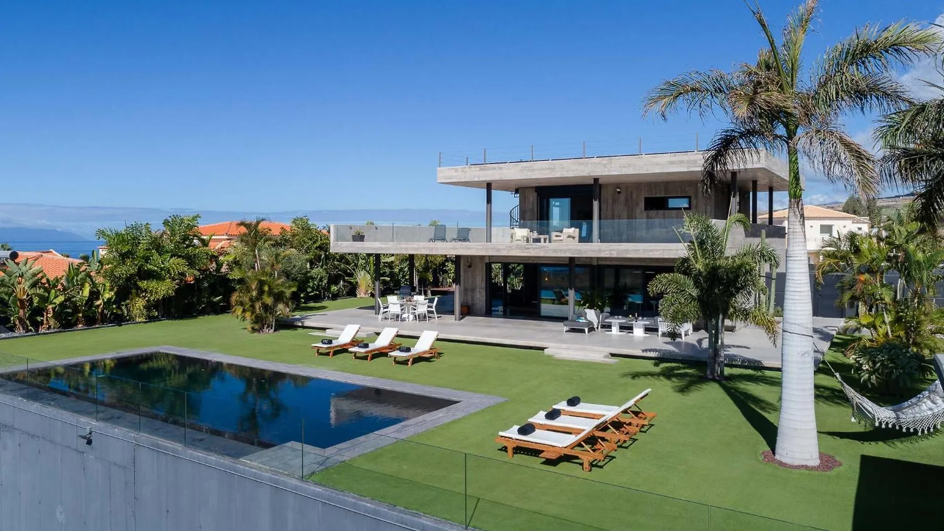 Karat Atelier De La Vega Villa Playa Paraiso